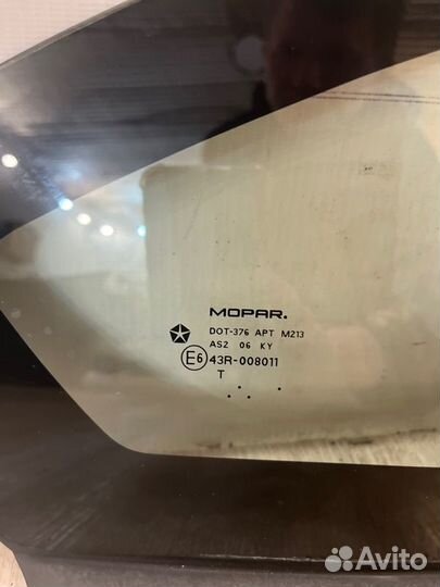 Стекло собачника заднее правое Dodge Caliber 2007