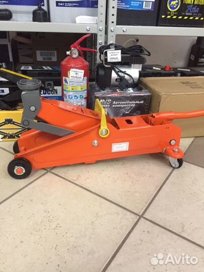 Домкрат 3т гидравл подкатной детальцентр