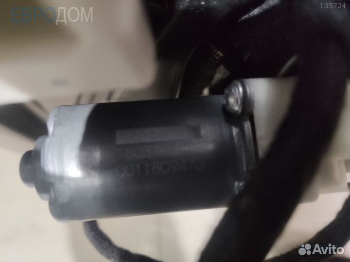 Стеклоподъемник передний правый mercedes W205 s1130485