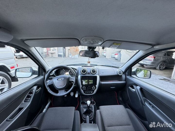 LADA Granta 1.6 МТ, 2015, 183 733 км