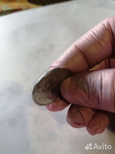 Коллекционная монета, 2014 г с заводским браком