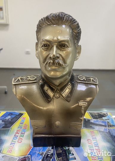 Бюст Иосиф Виссарионович Сталин