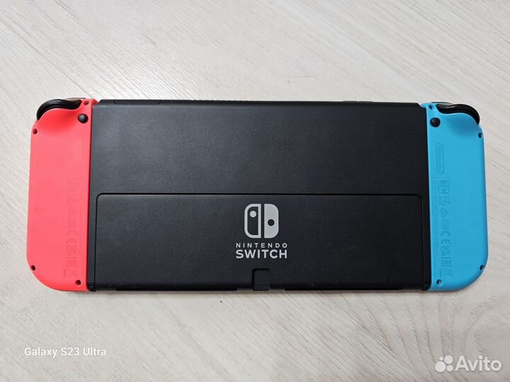 Nintendo switch oled 64 gb