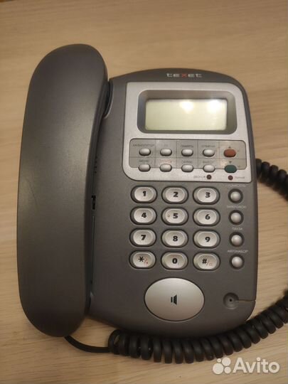 Телефон teXet TX-207