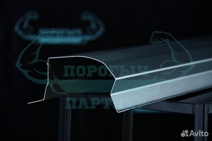 Порог Volkswagen Golf 5