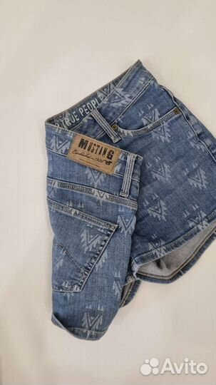 Шорты Mustang S