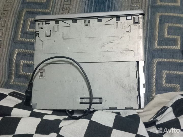 Магнитола JVC KD-G511