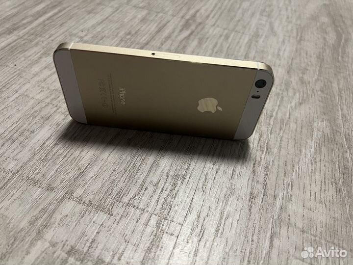 iPhone 5S, 32 ГБ