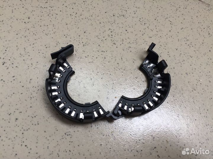 Крепление лампы D1S BMW F10 Е65 рест