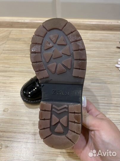 Ботинки для девочки zara