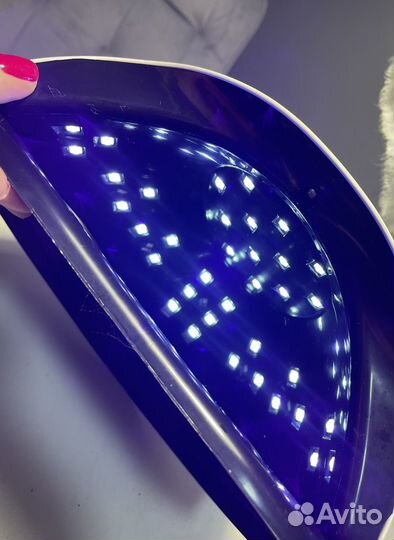 Лампа для ногтей