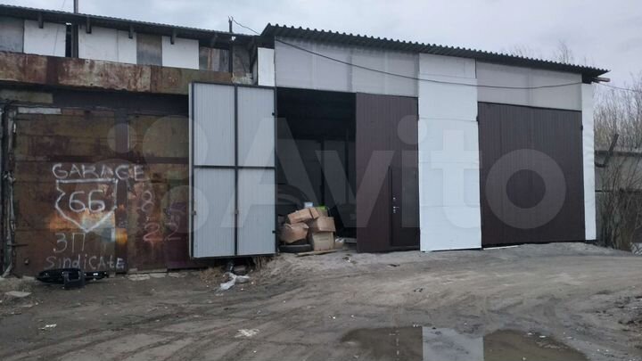 Гараж, > 30 м²