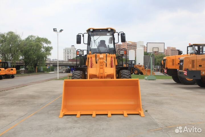 Фронтальный погрузчик Lonking CDM835G, 2024