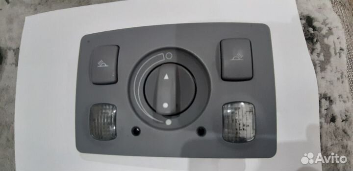 Плафон салонный ауди а 6 с 5 1997-2004 года