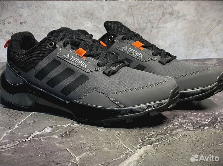 Кроссовки adidas terrex 44 размер