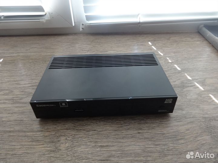 Ресивер НТВ+ Sagemcom