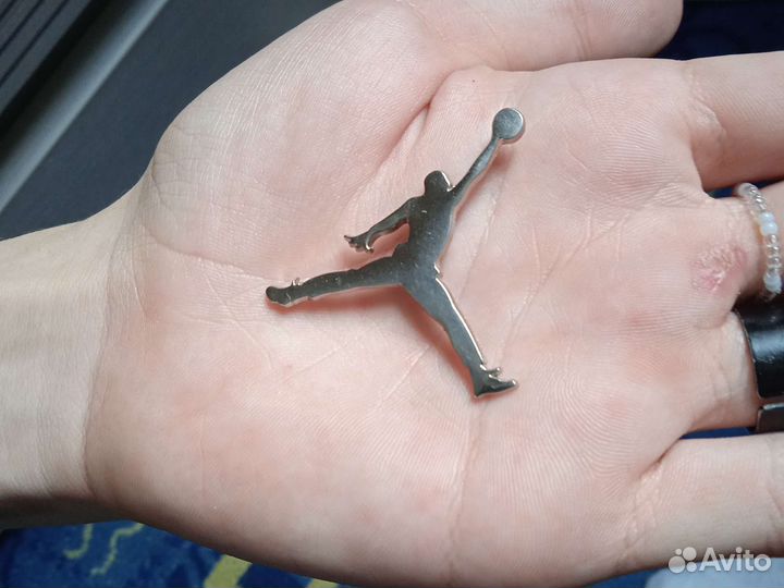 Значок Air Jordan