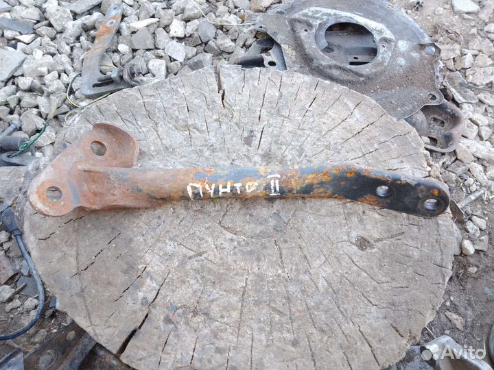 Кронштейн двигателя fiat Punto 2