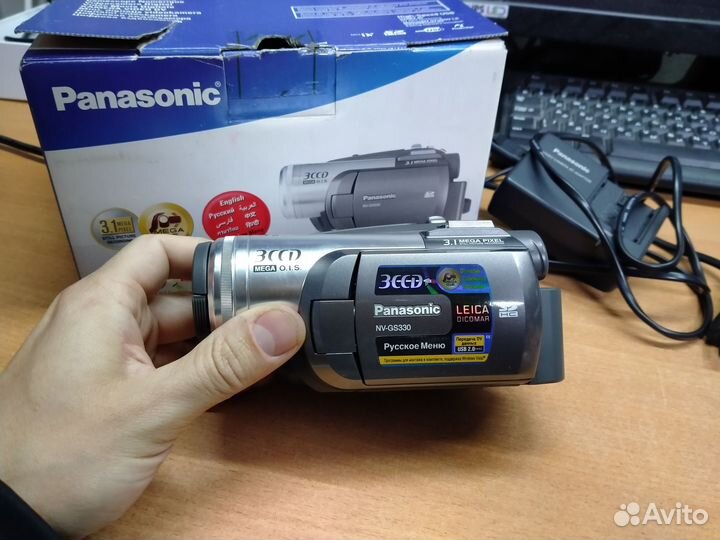 Видеокамера Panasonic NV-GS330