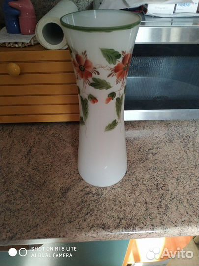 Старинная ваза