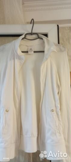 Спортивный костюм женский