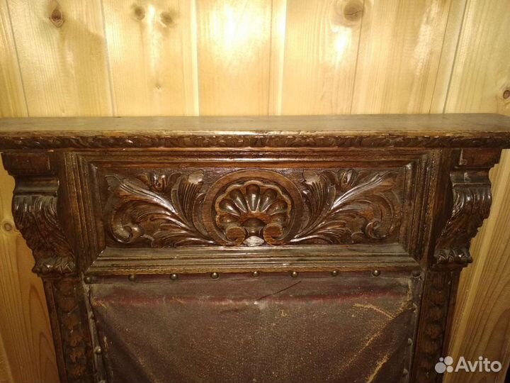 Антикварный стул