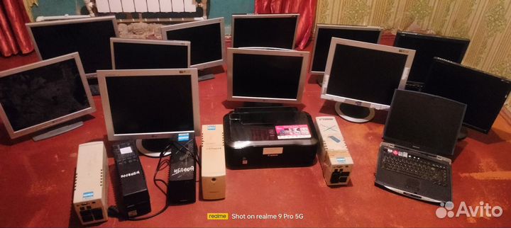 Мониторы и другое цена за всё сломаны 17