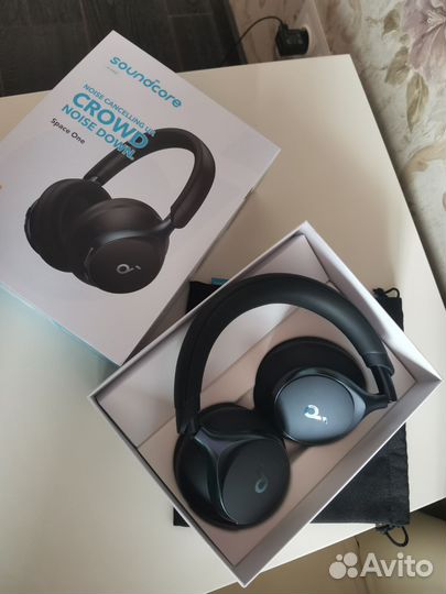 Anker soundcore space one (q40)