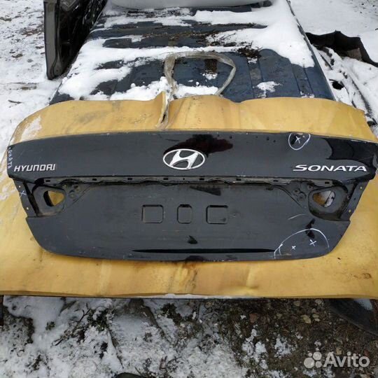 Крышка багажника Hyundai Sonata
