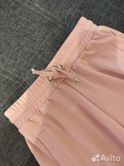 Костюм женский S-M