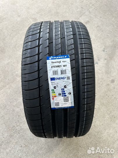 Triangle Sports TH201 275/30 R21 98Y