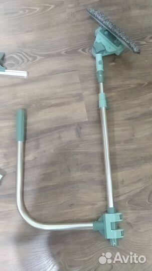 Щетка для мытья окон