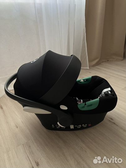 Автокресло cybex aton