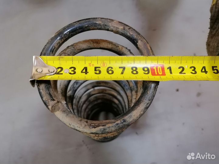 Пружина задняя Mitsubishi Lancer 8 CK 1996-2003