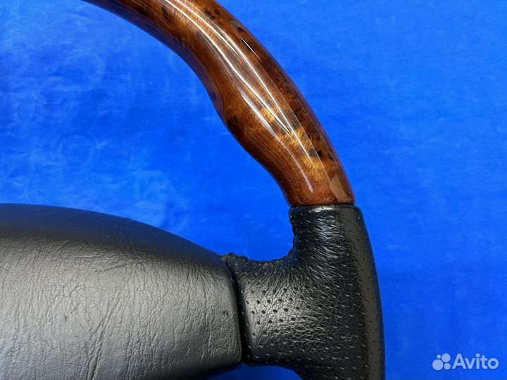 Анатомический руль под дерево Toyota Camry 30