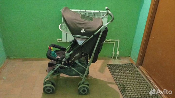 Прогулочная коляска трость maclaren