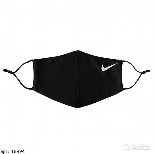 Маска Nike Черная