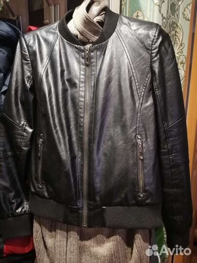 Кожаный бомбер