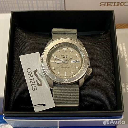 Часы Seiko srpg61K1 Concrete