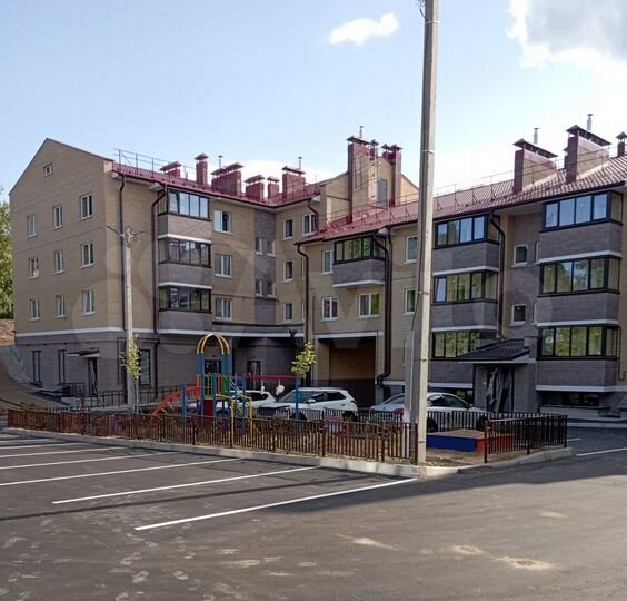 2-к. квартира, 56 м², 2/3 эт.