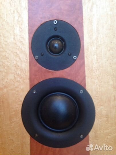 Акустические колонки Hi-End