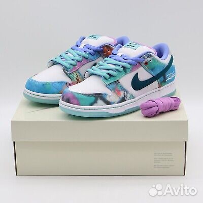 Futura Laboratories x Nike Dunk Low SB