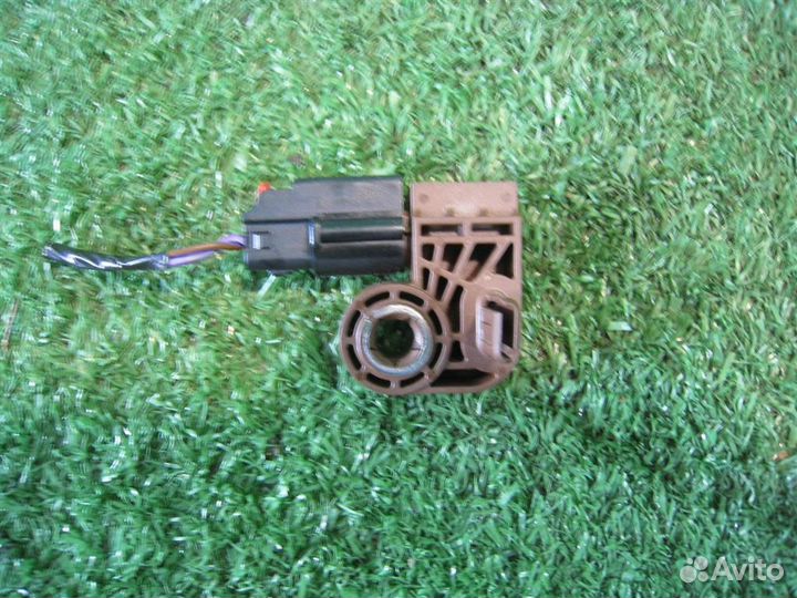 Датчик удара боковой Ford Fiesta (CB1) 2011