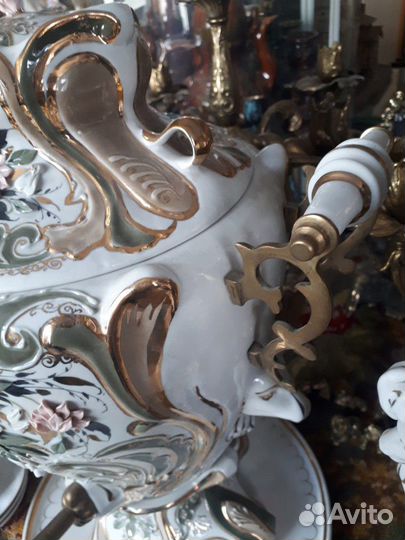 Самовар коллекционный,фарфор,Россия +чайный сервиз