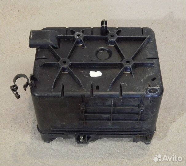 Полка аккумулятора Peugeot 206