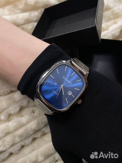 Часы наручные кварцевые casio синие