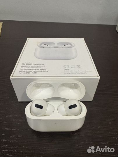 Продаю наушники Apple AirPods Pro