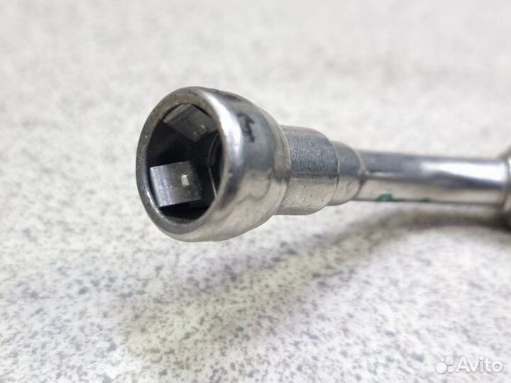 Топливная трубка Ford Focus 3 1.5 M8DB ecoboost