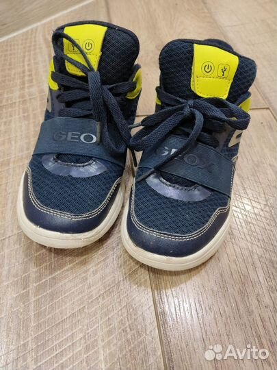 Кроссовки geox 35