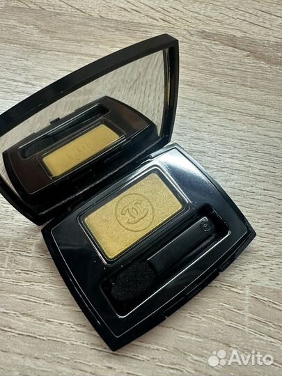 Тени для век chanel